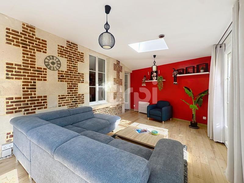 Maison - 121 m² - 4 pièces