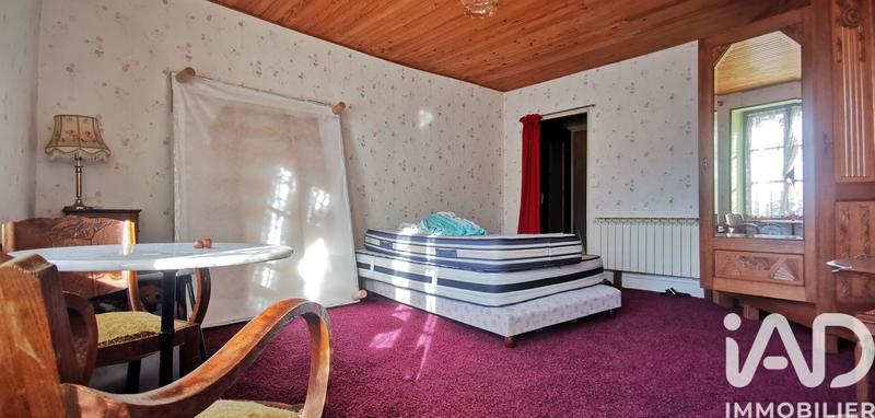 Maison - 237 m² - 10 pièces