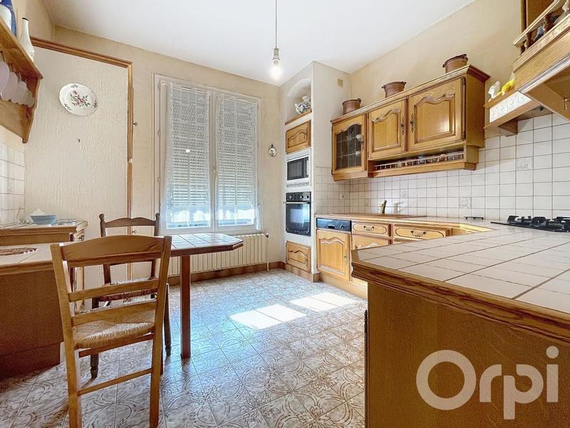 Maison - 164 m² - 7 pièces