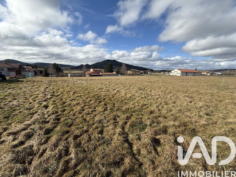 Terrain - 1 731 m²