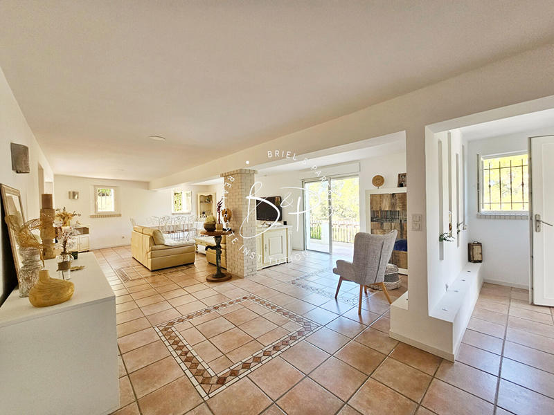 Maison - 173 m² - 7 pièces