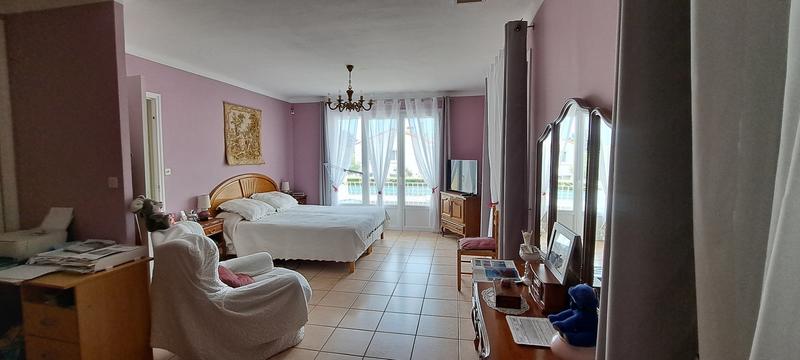 Villa - 173 m² - 8 pièces