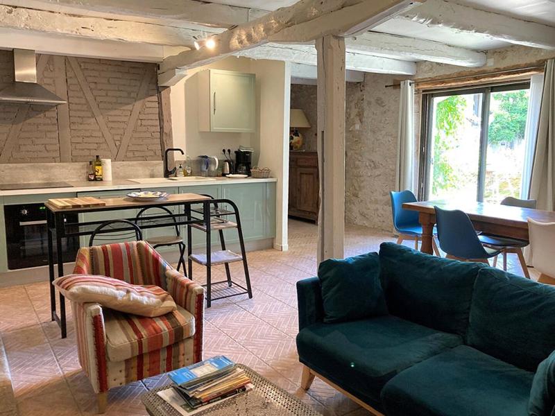 Maison - 380 m² - 11 pièces