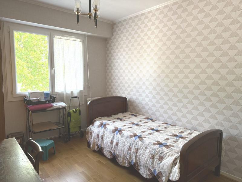 Appartement - 105 m² - 6 pièces