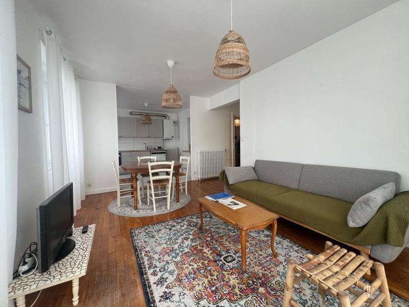 Appartement - 75 m² - 3 pièces