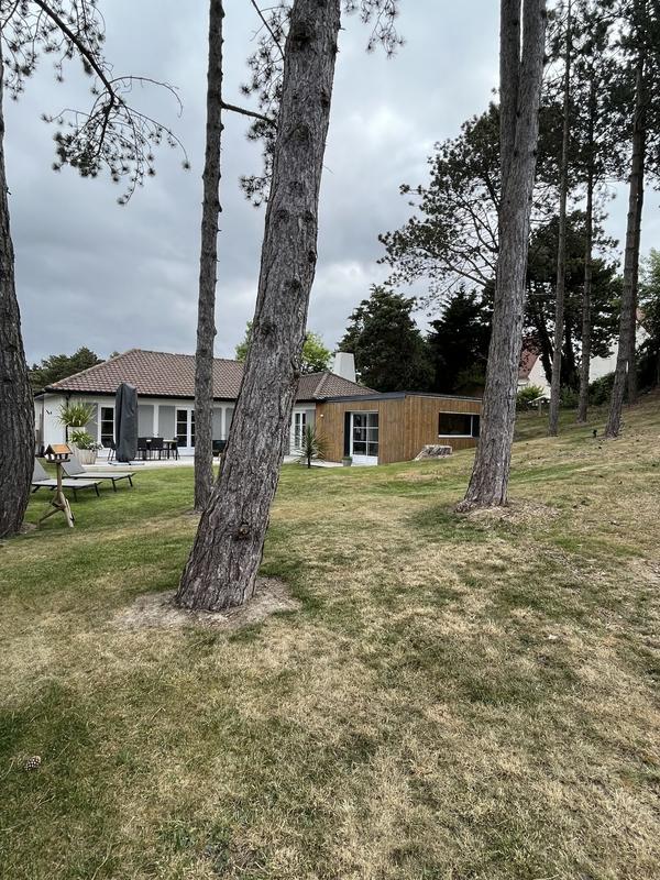 Maison traditionnelle - 147 m² - 6 pièces