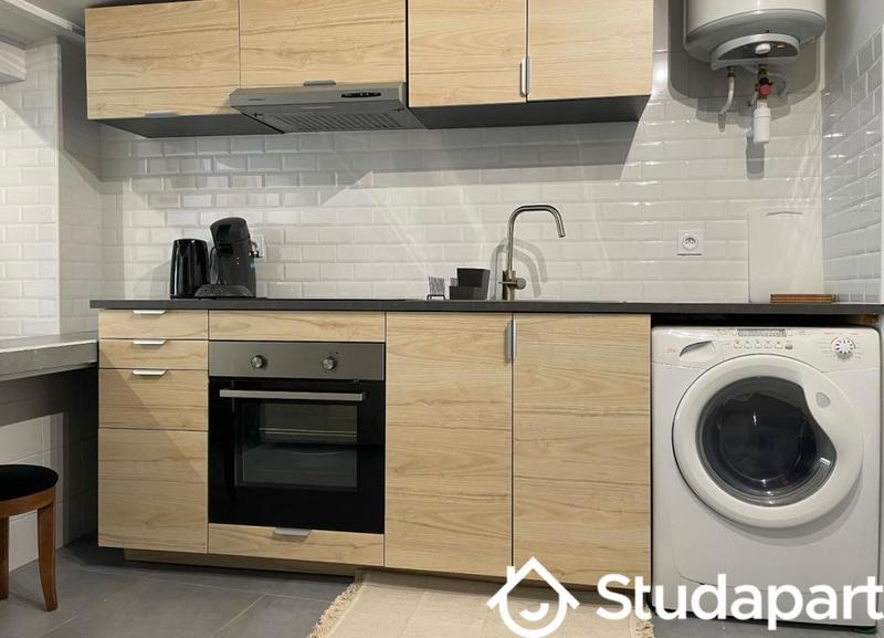 Chambre - 12 m² - 1 pièce