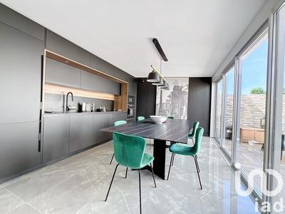 Maison - 120 m² - 4 pièces