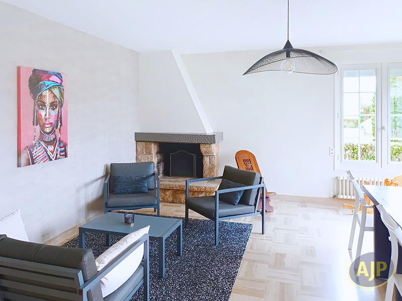 Maison - 142 m² - 6 pièces