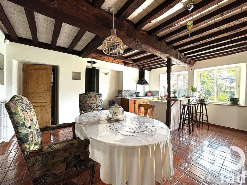 Maison - 157 m² - 8 pièces