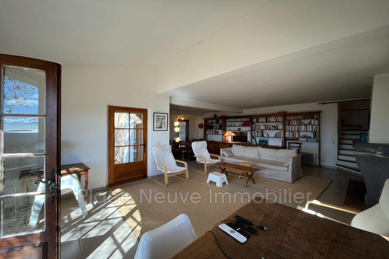 Villa - 140 m² - 5 pièces