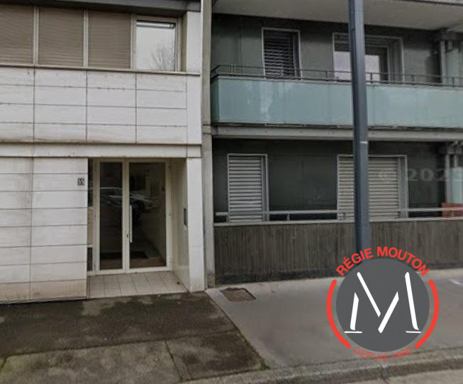 Parking / Garage - 8 m²