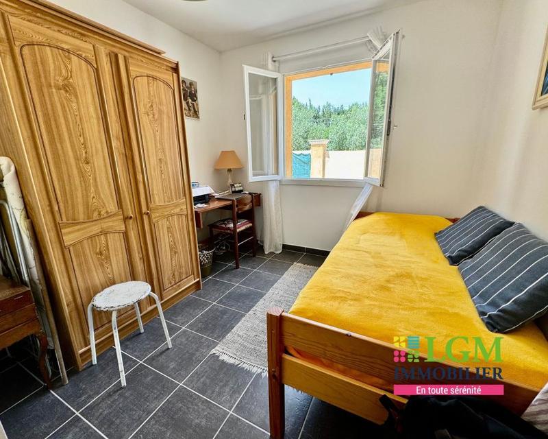 Maison - 93 m² - 4 pièces