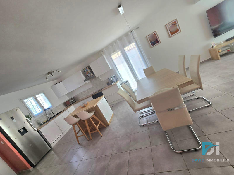 Villa - 100 m² - 4 pièces