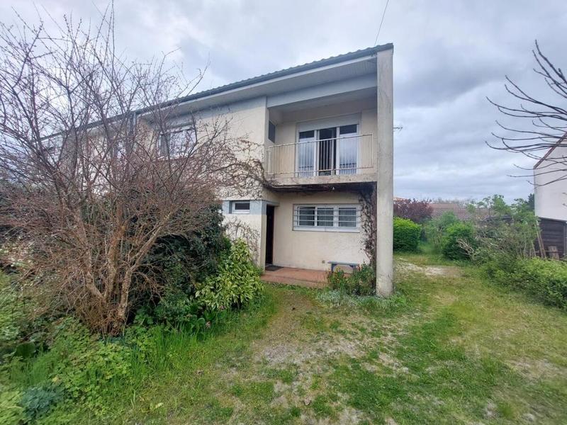 Maison - 107 m² - 7 pièces