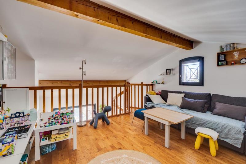 Maison - 137 m² - 5 pièces