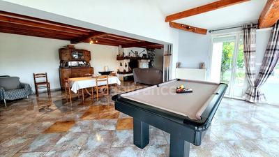 Maison - 160 m² - 4 pièces