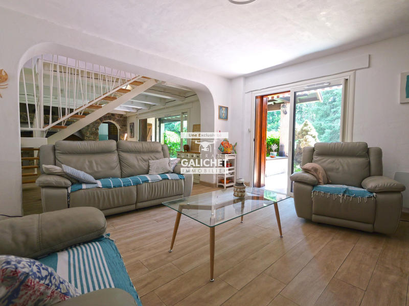 Maison - 136 m² - 5 pièces