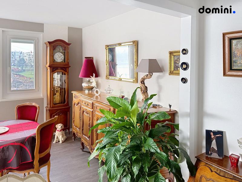 Appartement - 79 m² - 4 pièces