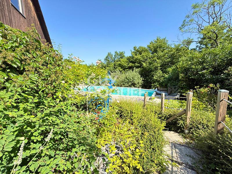 Maison - 163 m² - 6 pièces