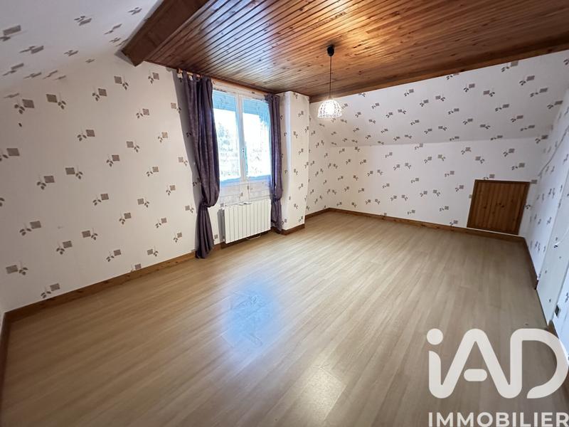 Maison - 144 m² - 7 pièces