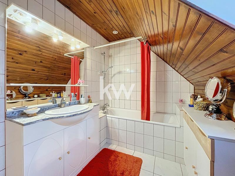 Maison ancienne - 98 m² - 5 pièces