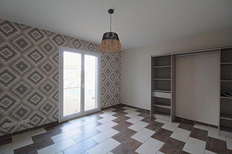 Maison - 200 m² - 7 pièces