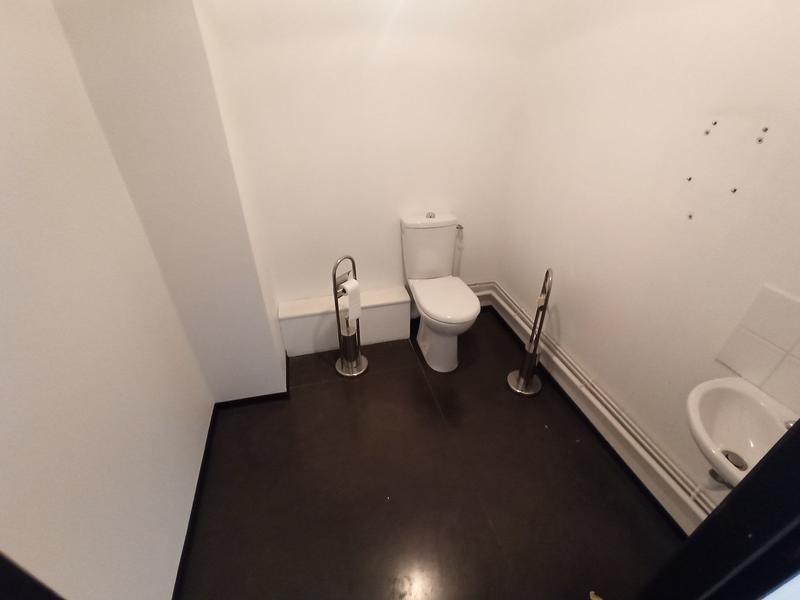 Local commercial - 468 m²