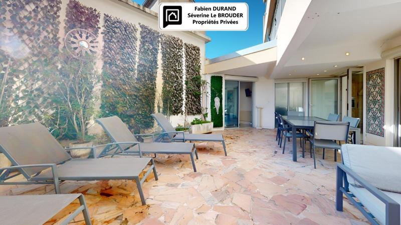 Appartement - 143 m² - 6 pièces