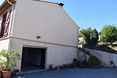 Maison - 270 m² - 12 pièces