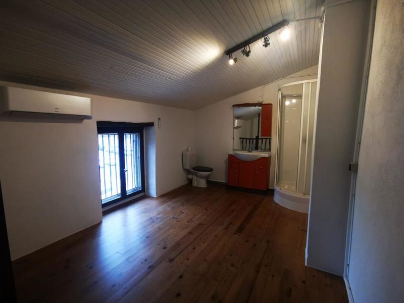 Maison de village - 75 m² - 3 pièces