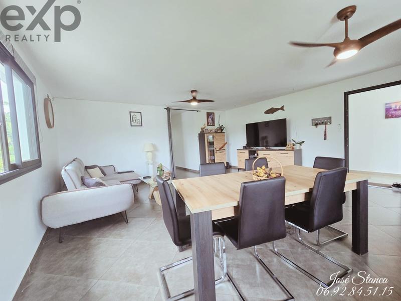 Villa - 250 m² - 10 pièces