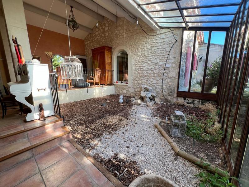 Maison - 275 m² - 6 pièces