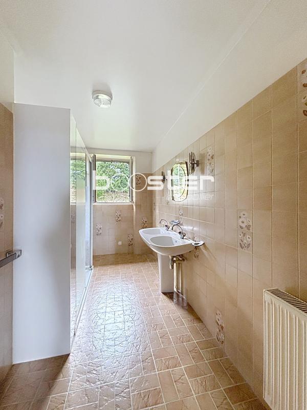 Maison ancienne - 290 m² - 6 pièces