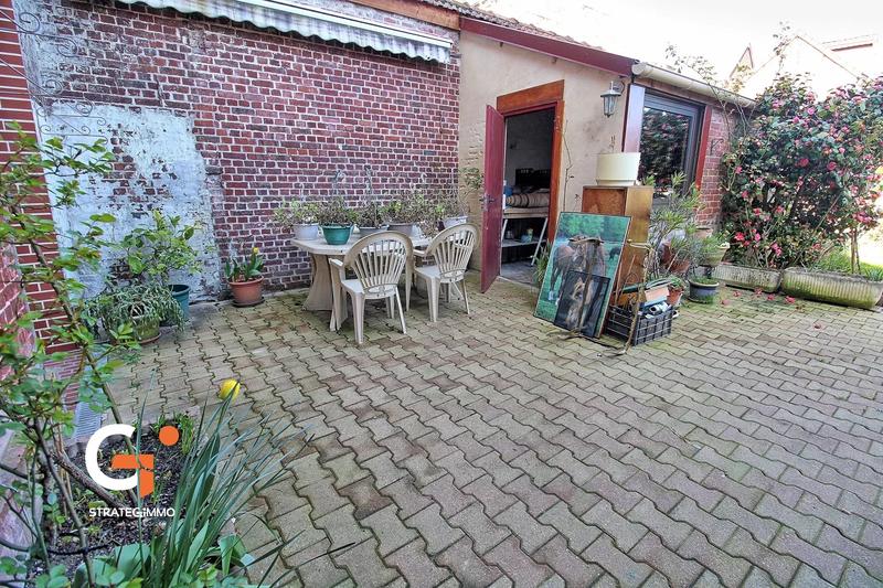 Maison - 144 m² - 8 pièces