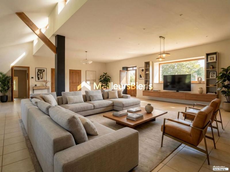 Propriété - 324 m² - 9 pièces