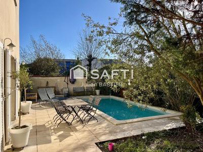 Villa - 200 m² - 6 pièces