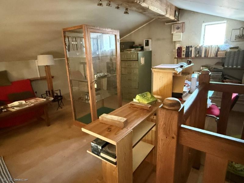 Propriété - 135 m² - 6 pièces
