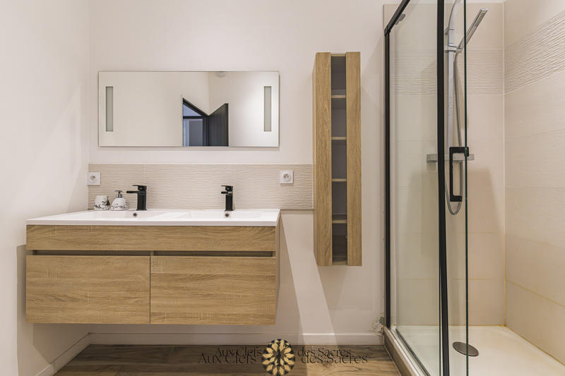 Appartement - 84 m² - 4 pièces