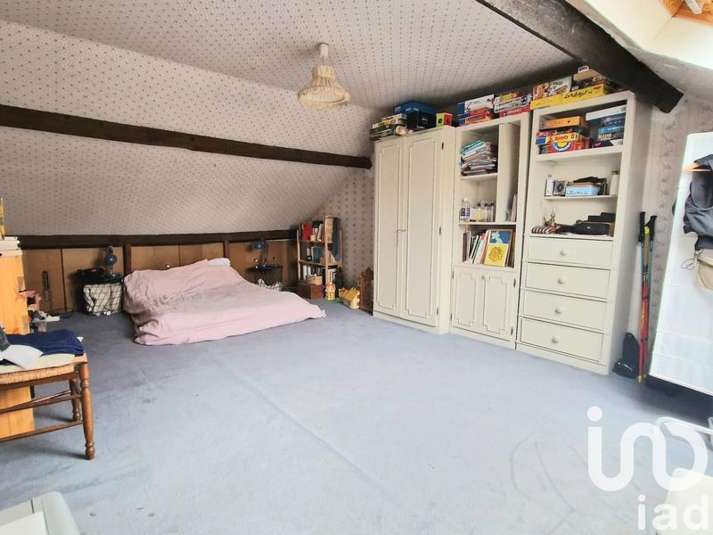 Maison - 172 m² - 9 pièces