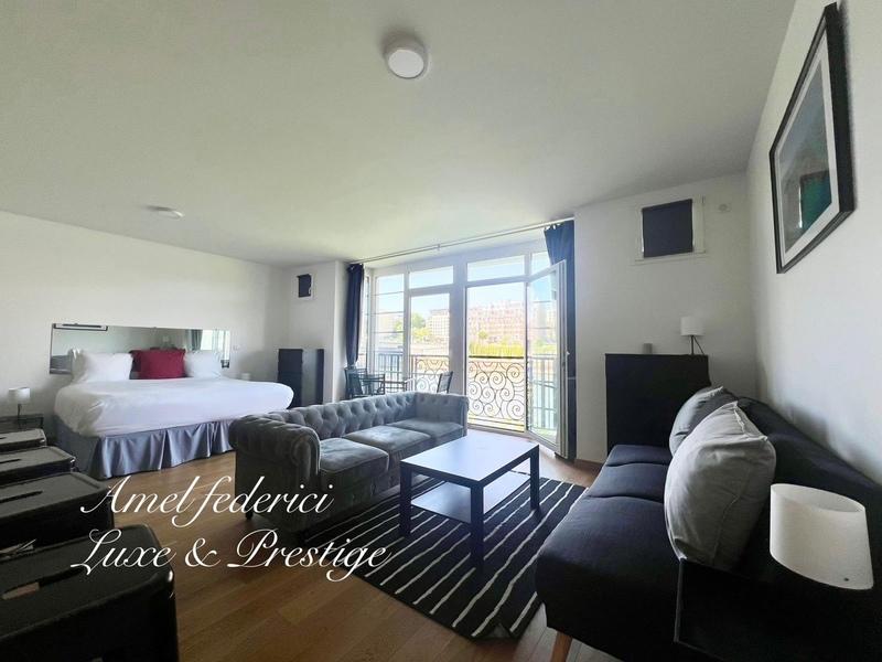 Appartement bourgeois - 52 m² - 3 pièces