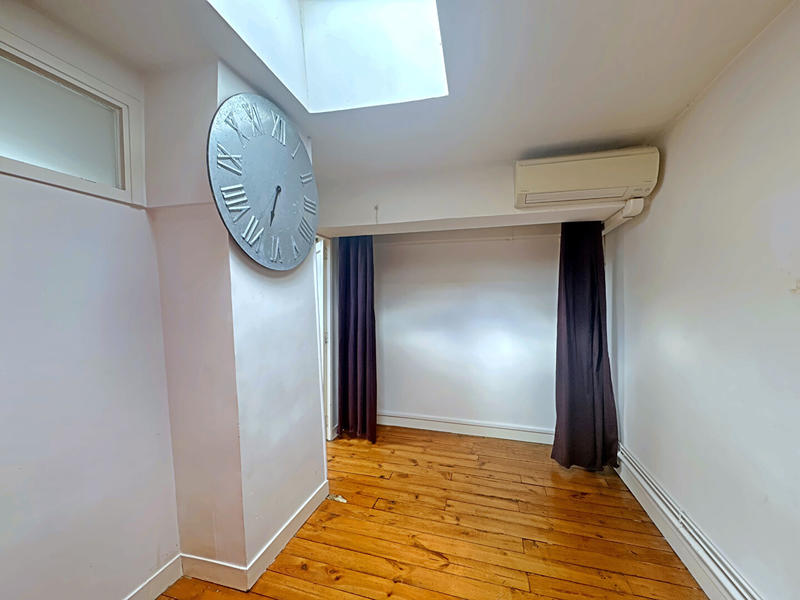 Appartement - 100 m² - 4 pièces