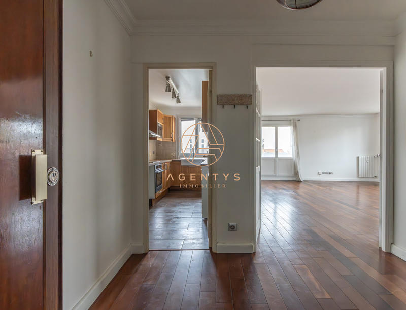 Appartement - 80 m² - 3 pièces