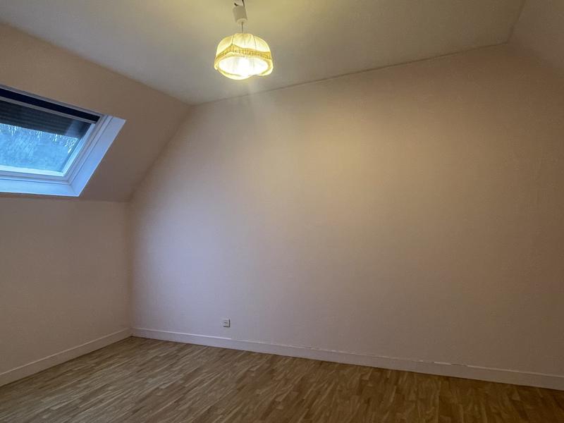 Maison traditionnelle - 137 m² - 6 pièces