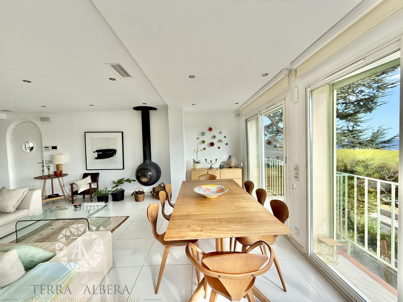 Villa - 160 m² - 6 pièces