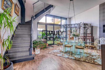 Maison contemporaine - 328 m² - 8 pièces