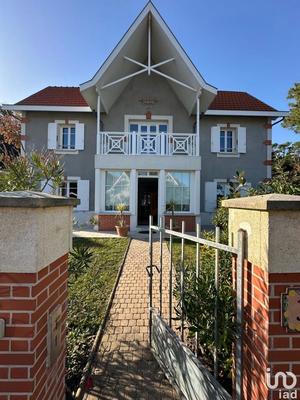 Maison - 135 m² - 3 pièces