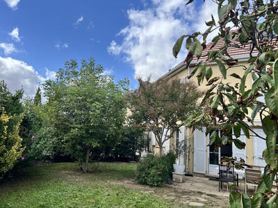 Maison - 101 m² - 6 pièces