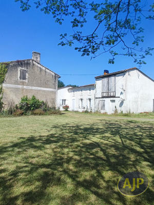 Maison - 206 m² - 6 pièces