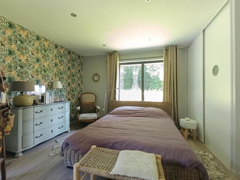 Maison - 160 m² - 8 pièces